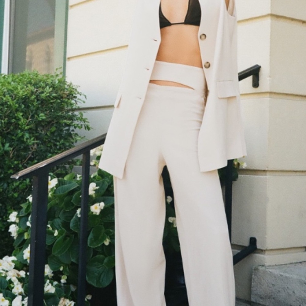 Zara Cream Wide Leg High-Waisted Pants